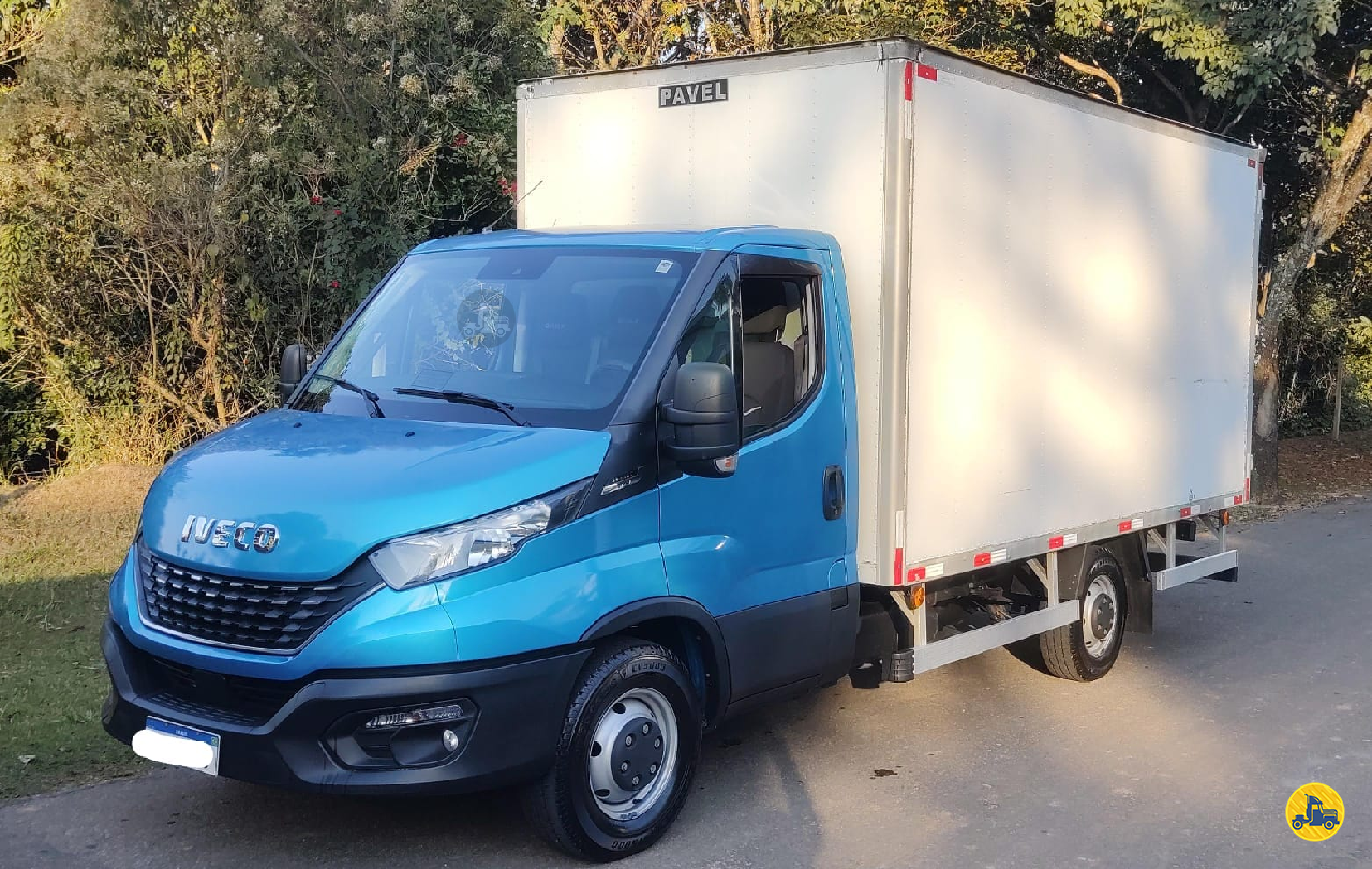 CAMINHAO IVECO DAILY 35-150 Baú Furgão 3/4 4x2 Carvalho Transportes SAO JOSE DOS CAMPOS SÃO PAULO SP